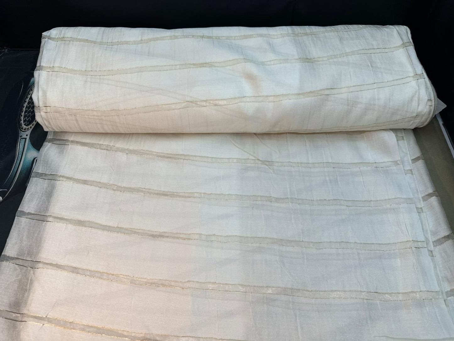 Transparenter Voile-Vorhang in Weiß – 1,45m x 2,50m – Dezente horizontale Webstruktur
