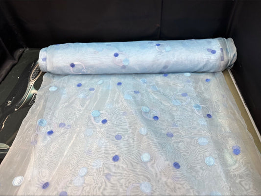 Moderner Voile-Vorhang mit blauen Punkten und Kreisen – 145 x 250 cm