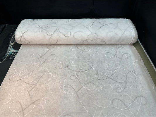 Edle Jacquard-Spitzengardine in Weiß – 1,45m x 2,50m – Filigranes florales Muster