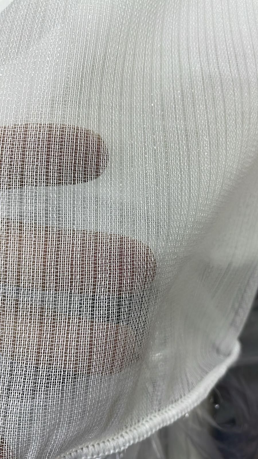 Edle Jacquard-Spitzengardine in Weiß – 1,45m x 2,50m – Filigranes florales Design
