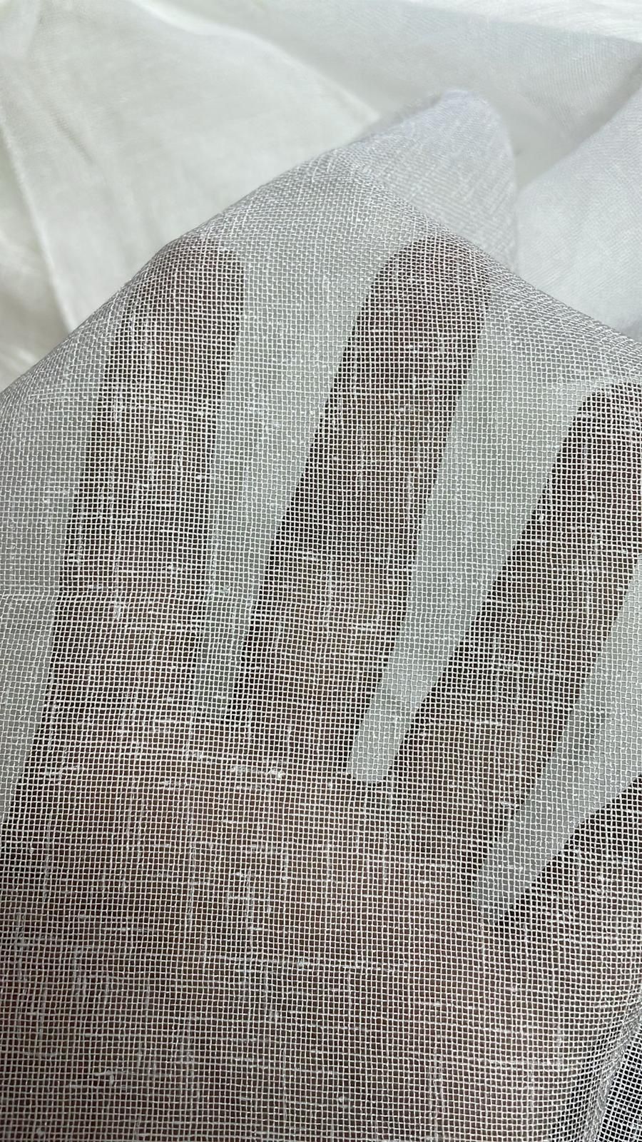 Klassischer transparenter Netz-Vorhang – Weiß – Verschiedene feine Streifen-Optiken – 1,45m x 2,50m
