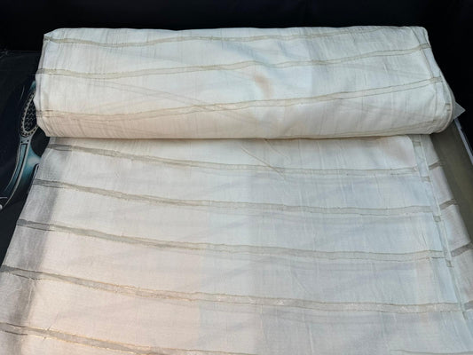 Transparenter Voile-Vorhang in Weiß – 1,45m x 2,50m – Dezente horizontale Webstruktur