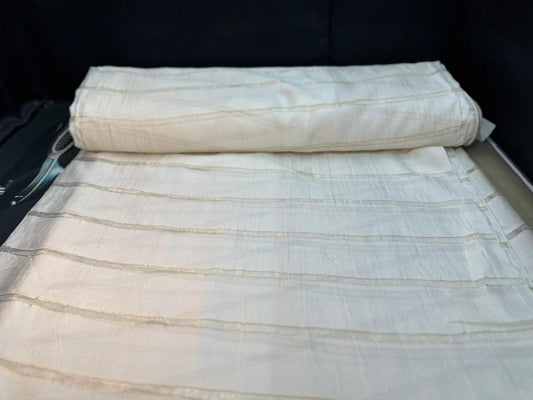 Eleganter Voile-Vorhang mit geschwungener Kurbelstickerei – Weiß/Silber – 1,45 m x 2,50 m